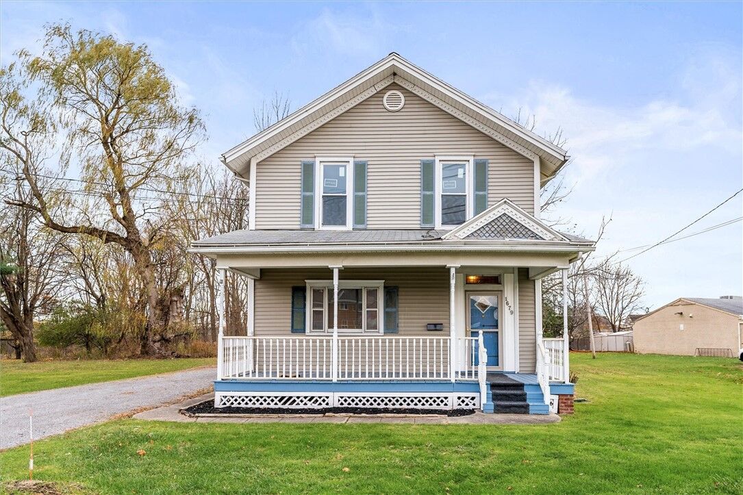 Property Photo:  1679 Lehigh Station Road  NY 14467 
