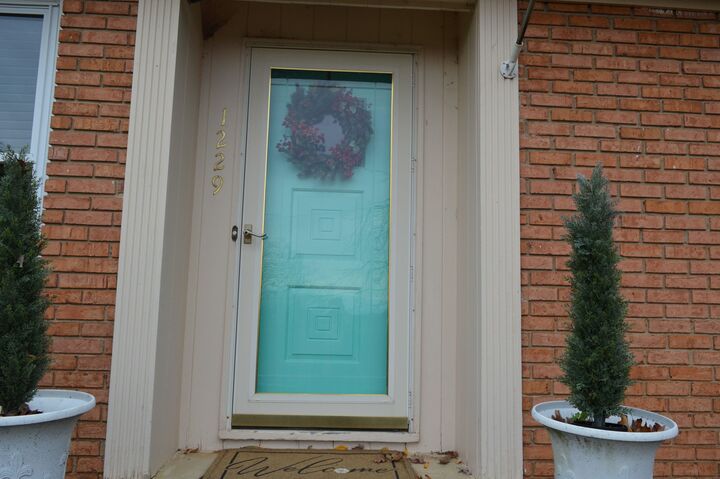 Property Photo: 1229 Woodcrest Cir VA 22801