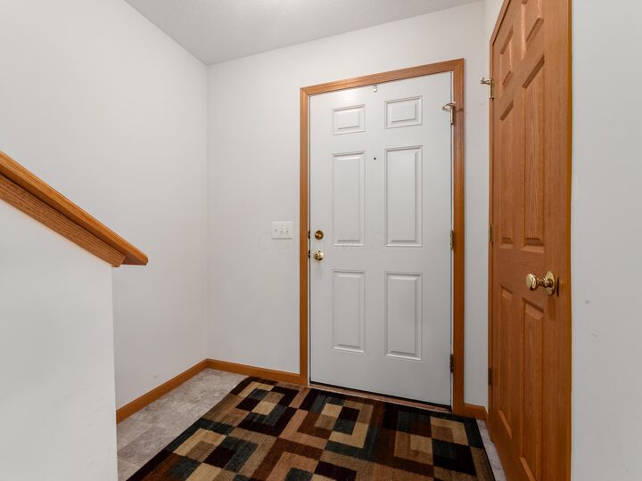 Property Photo:  387 Hobart Street  OH 43147 