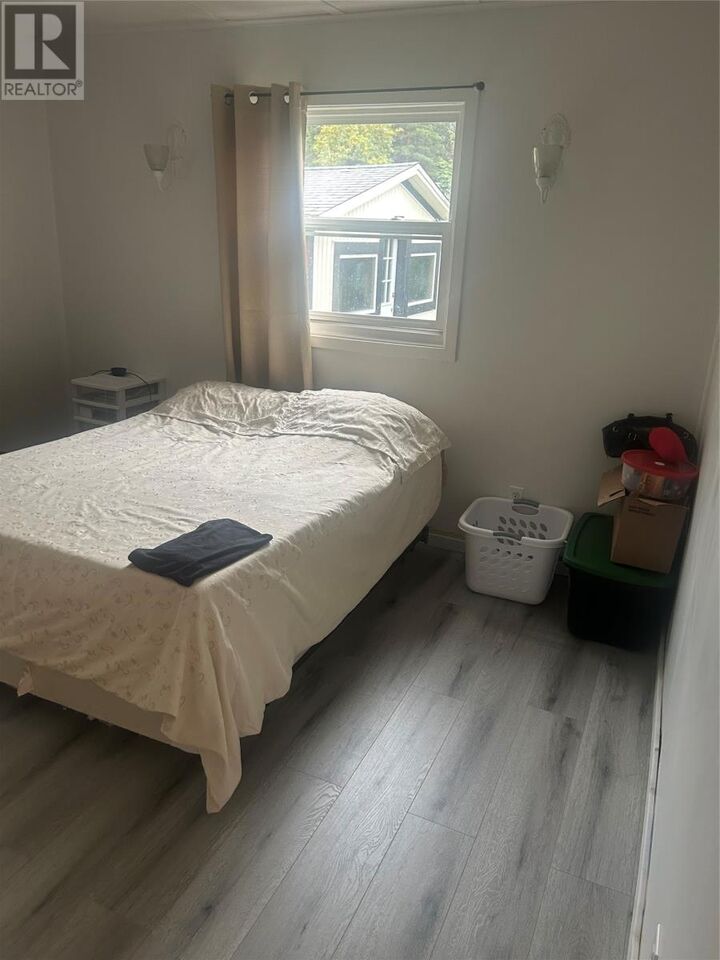 Photo de la propriété:  73 Main Road  NL A0A 1B0 