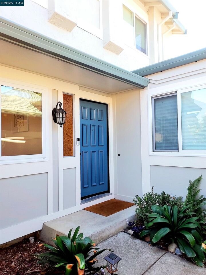 Property Photo: 1936 Nero Ct CA 94598