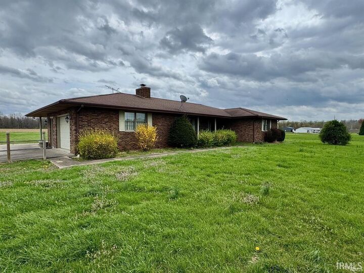 122 S 1225 E Road  Oakland City IN 47660 photo