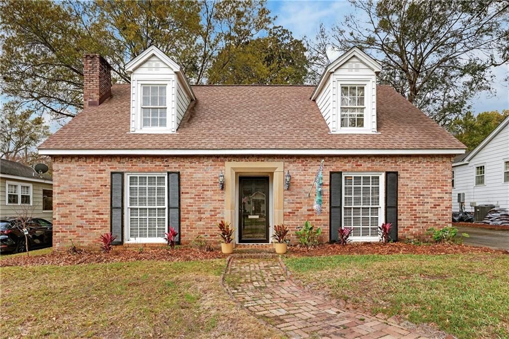 Property Photo:  8 Elizabeth Place  AL 36606 