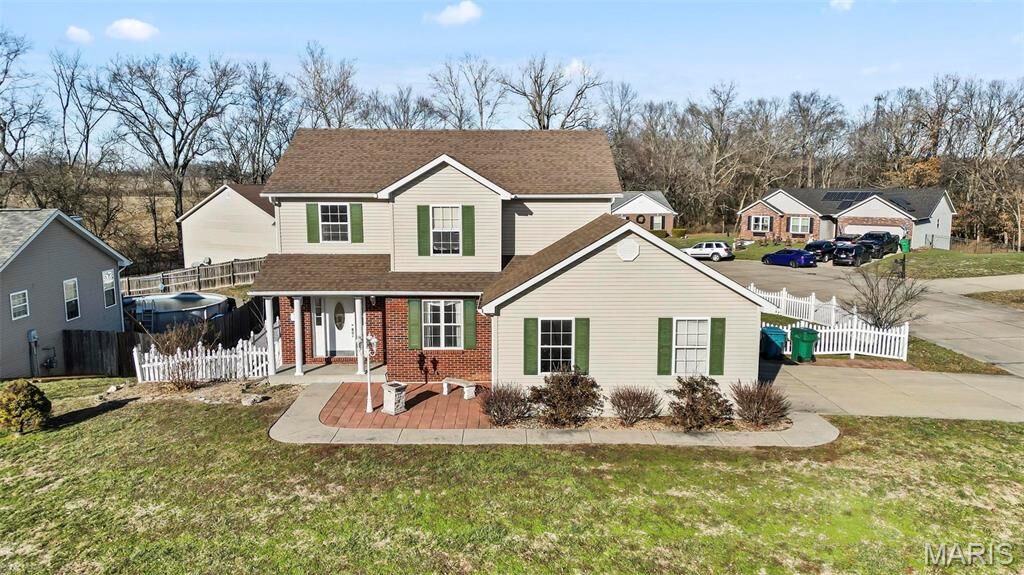 Property Photo:  202 Sun Valley Drive  IL 62285 