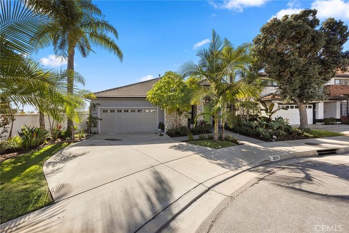 Property Photo: 2850 Signal Pointe CA 90755