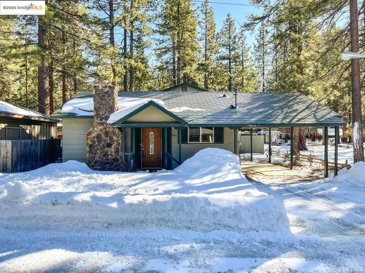 864 San Francisco Ave  South Lake Tahoe CA 96150 photo