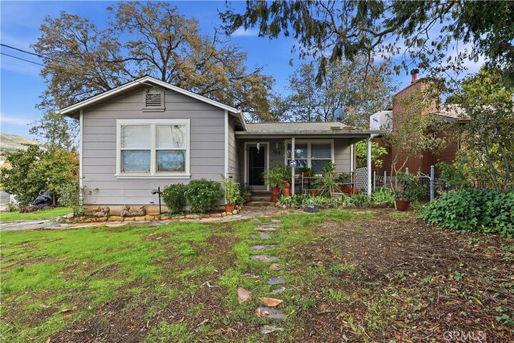 369 Barretta  Sonora CA 95370 photo