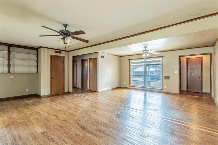 Property Photo: 325 Tullahoma Drive OK 73034