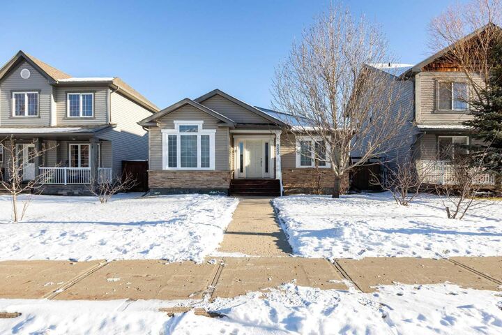 Property Photo:  253 Starling Street  AB T9K 0K8 