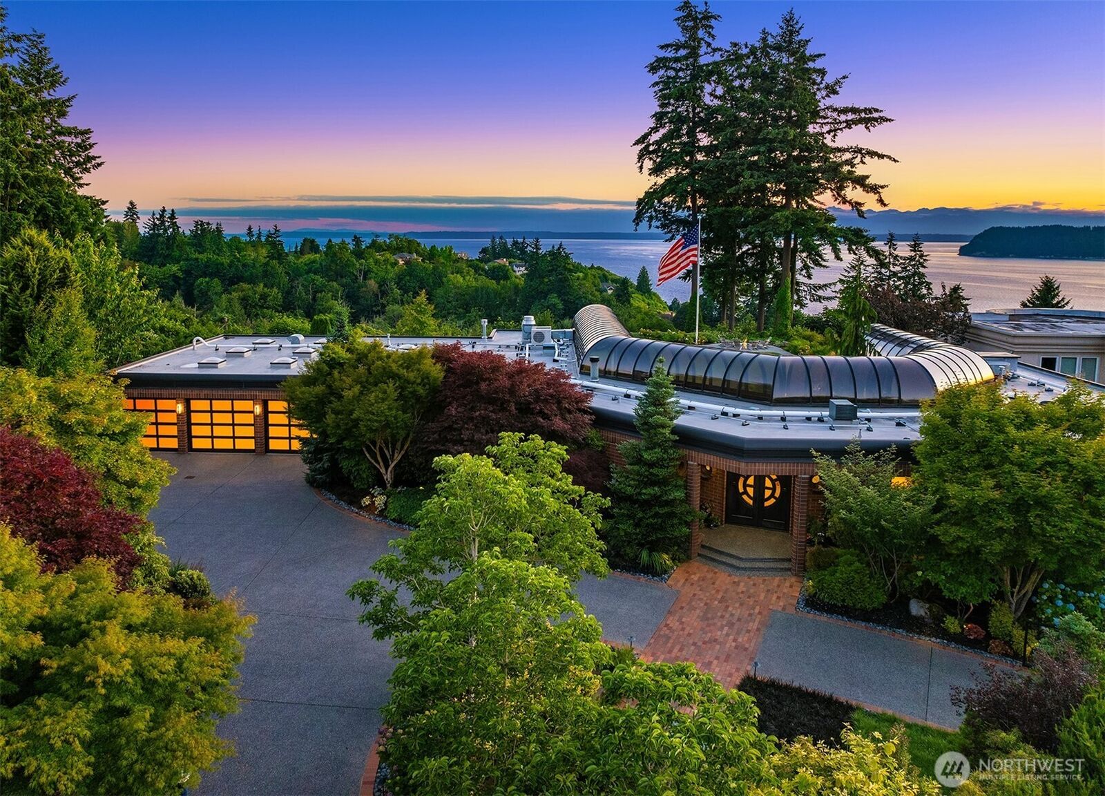 Property Photo:  9716  58th Place W  WA 98275 