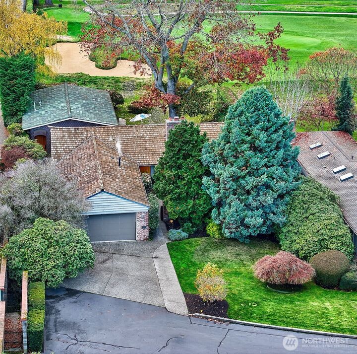 7503  Fairway Drive NE  Seattle WA 98115 photo