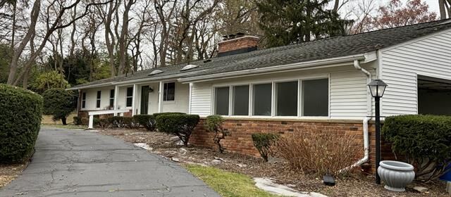 Property Photo: 6493 Thorncrest Drive MI 48301