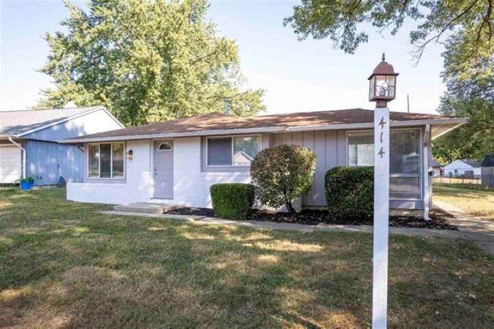Property Photo:  414 Virginia Ave  IN 47374 