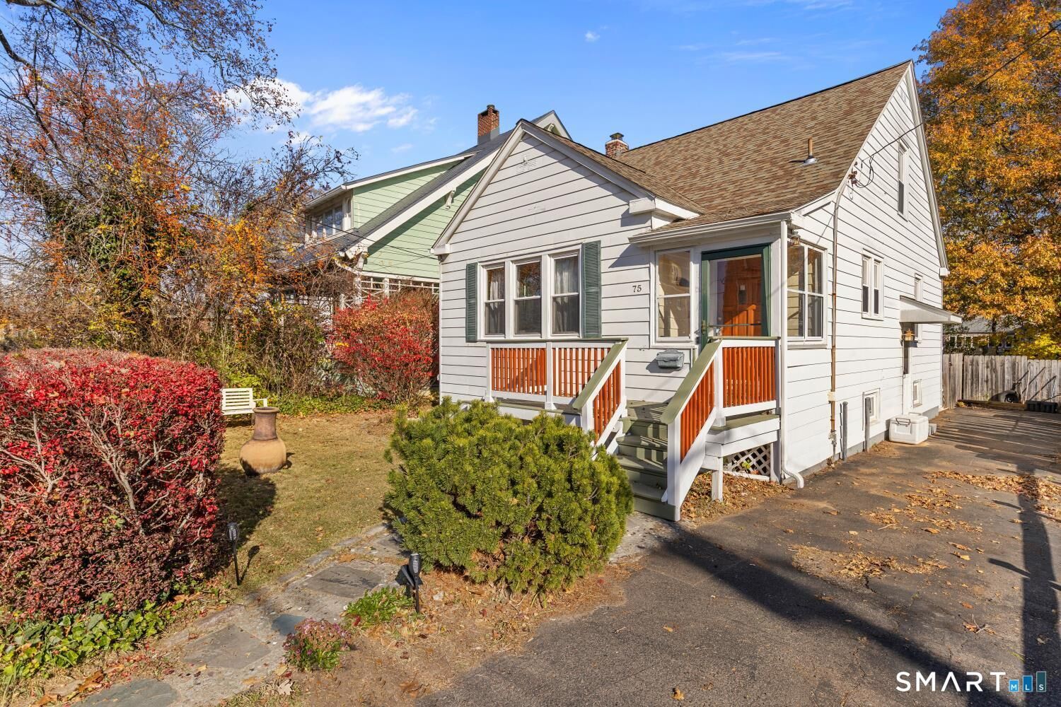 Property Photo:  75 Townsend Avenue  CT 06512 