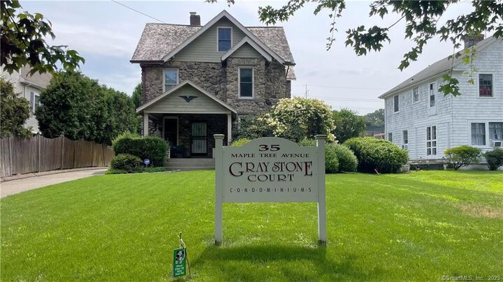 35 Maple Tree Avenue Apt 6  Stamford CT 06906 photo