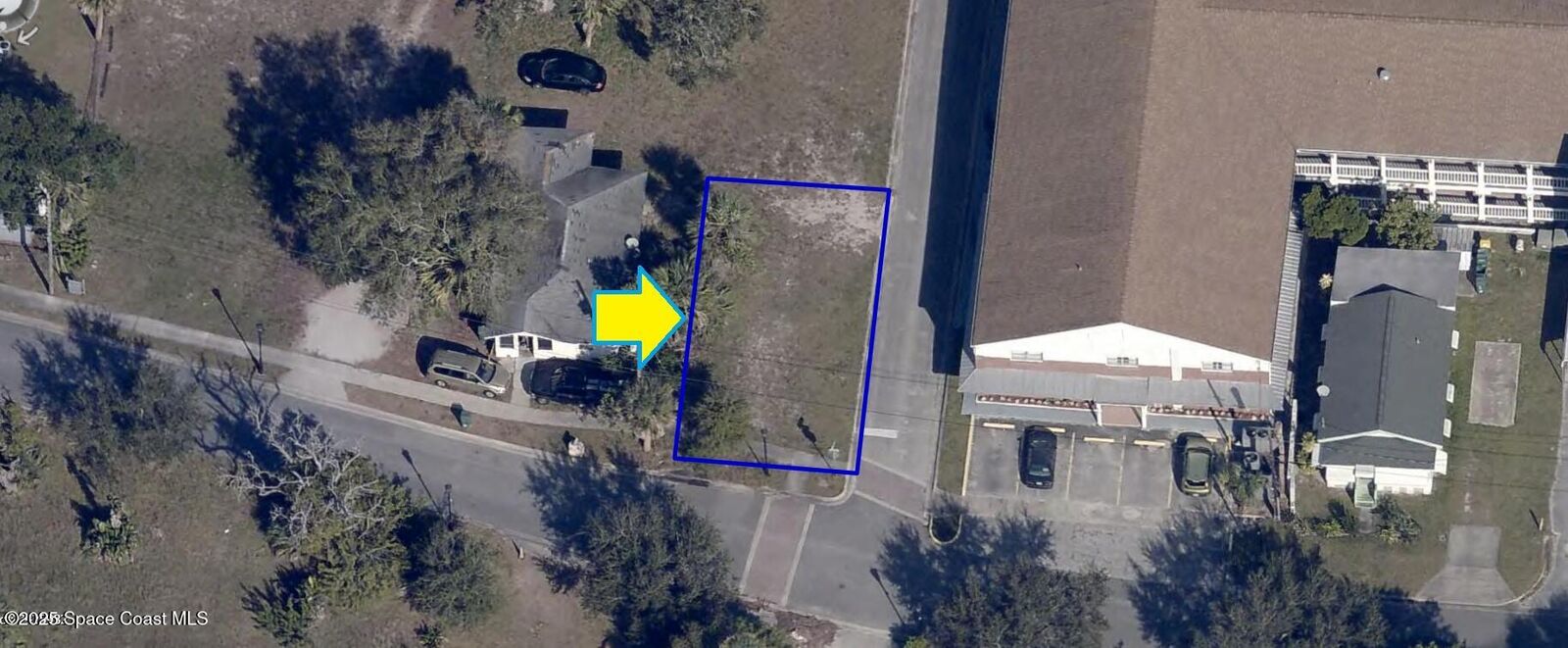 Property Photo:  220 Lemon Street  FL 32922 