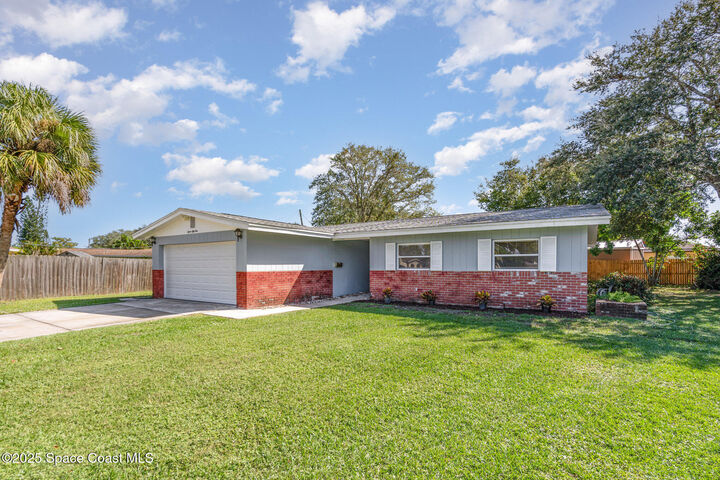Property Photo: 1551 Caribbean Circle FL 32935
