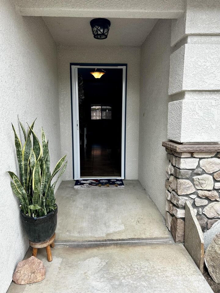 Property Photo: 4600 W Grove Avenue CA 93291