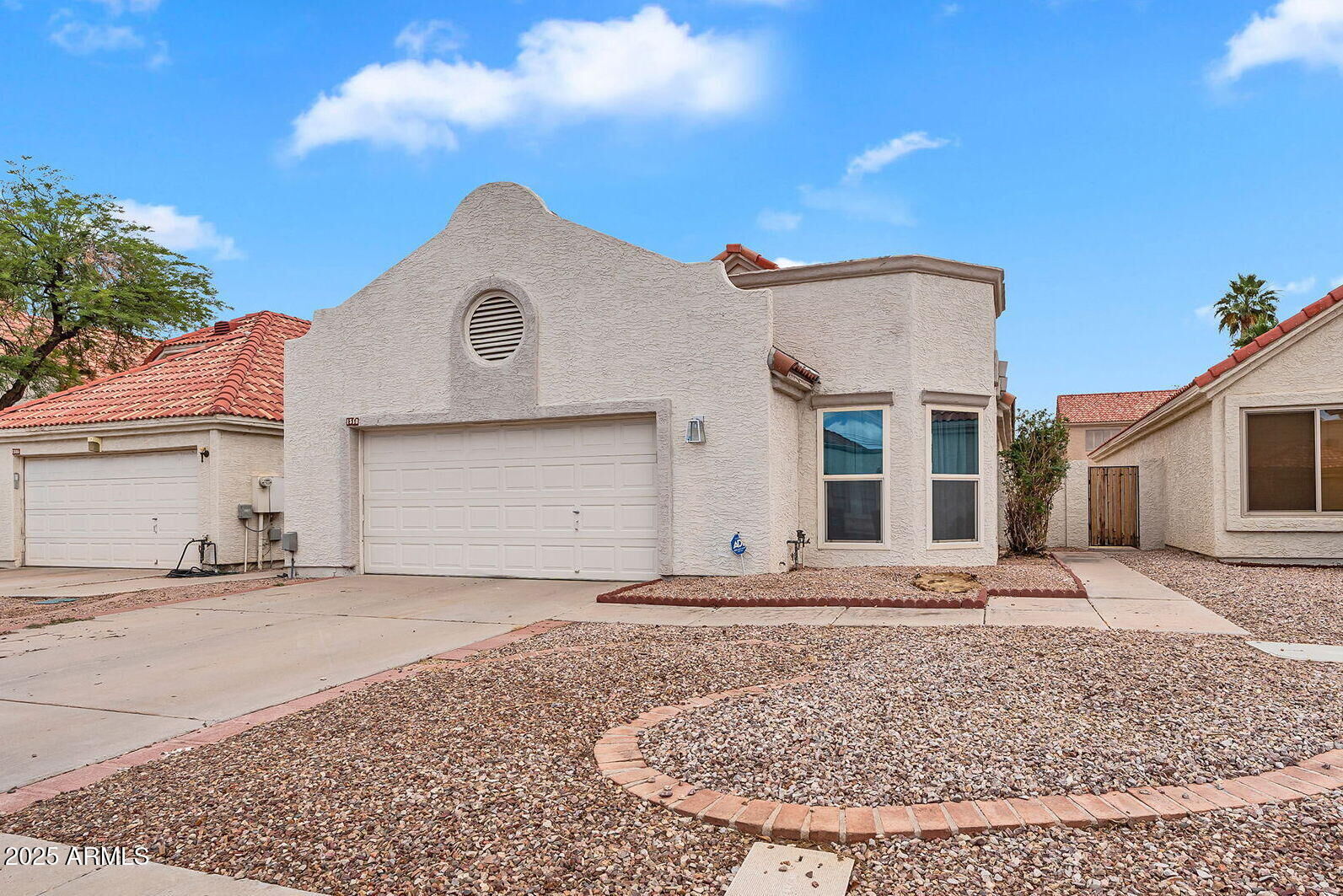 Property Photo:  1510 E Commerce Avenue  AZ 85234 