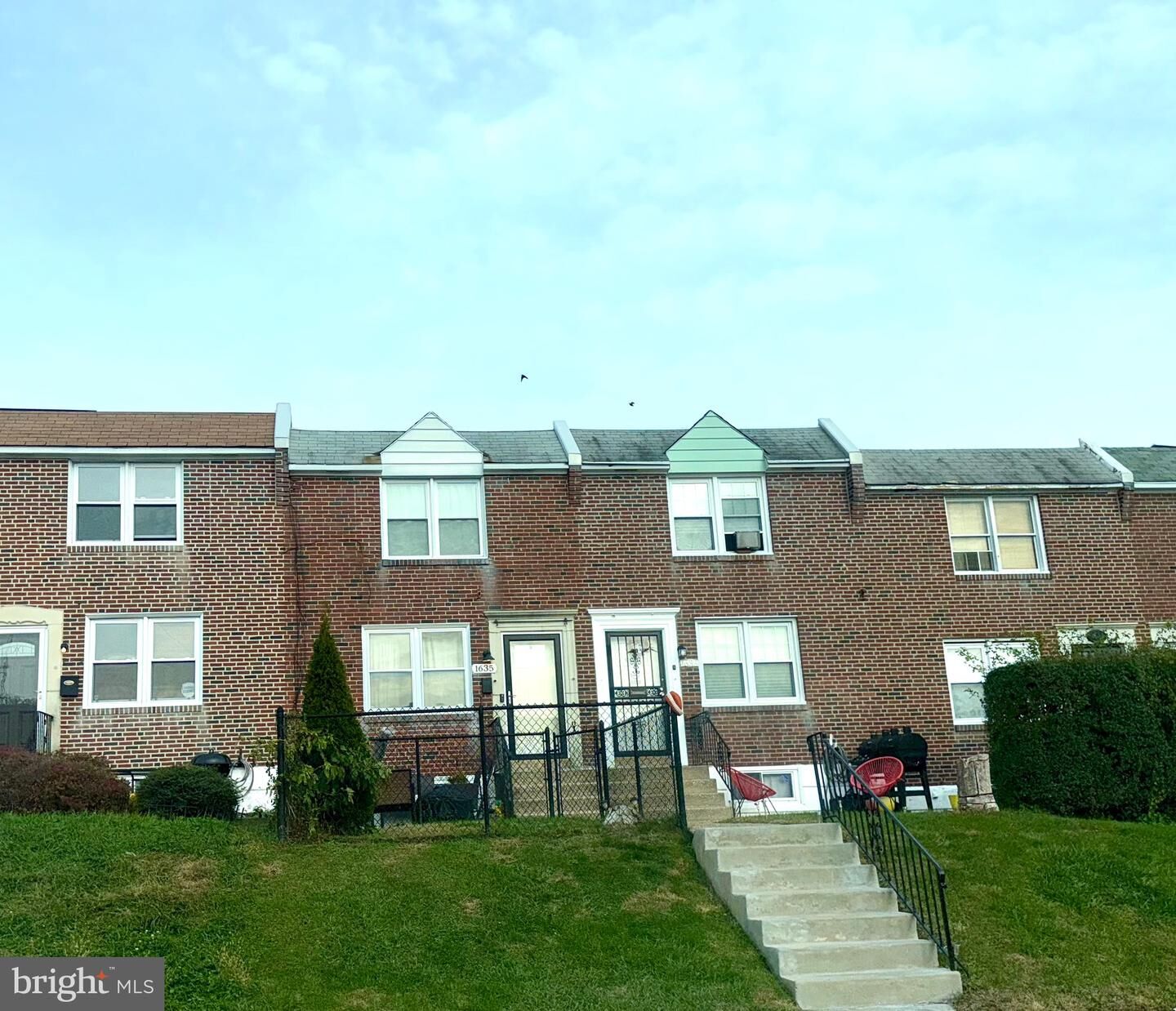 Property Photo: 1635 Pennington Road PA 19151