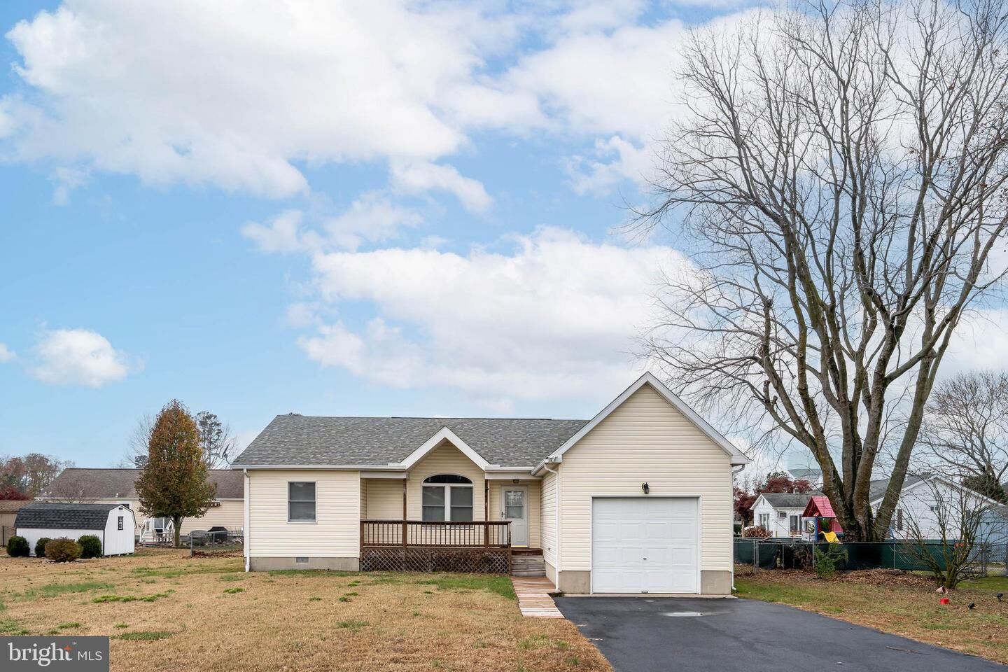 Property Photo:  206 Chapel Of Ease Street  DE 19939 