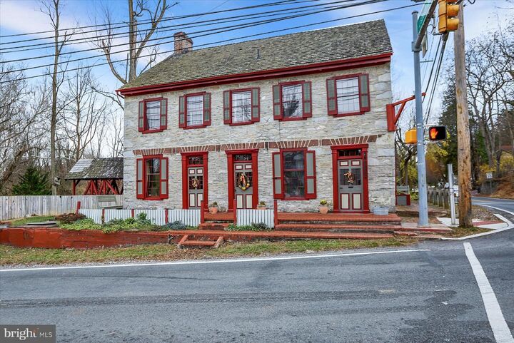 Property Photo: 2600 S Market Street PA 17055