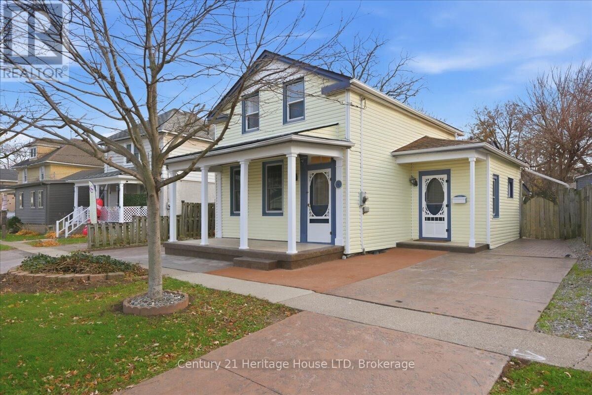 Property Photo: 4 Cross Street ON L2R 2W5