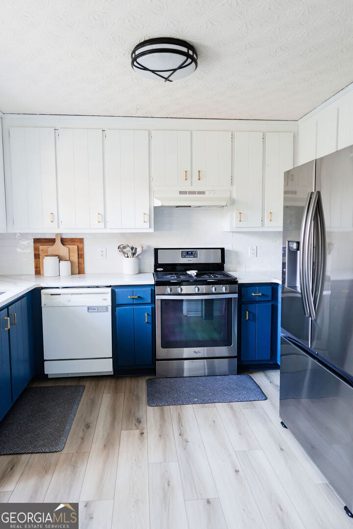 Property Photo:  135 Sequoyah Circle  GA 30115 