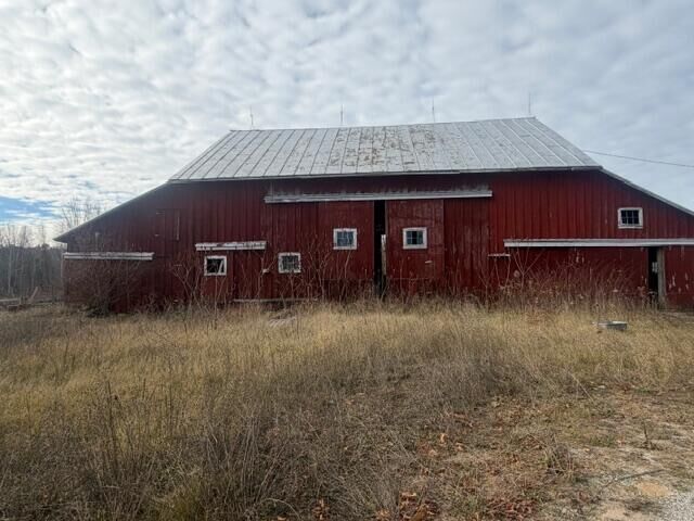 Property Photo: 1209 S Baldwin Avenue MI 49412