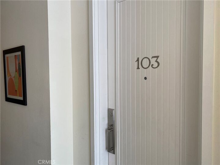 Property Photo:  11851 Laurelwood Drive 103  CA 91604 