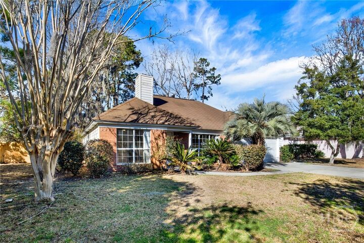 Property Photo:  2 St Ives Dr  GA 31419 