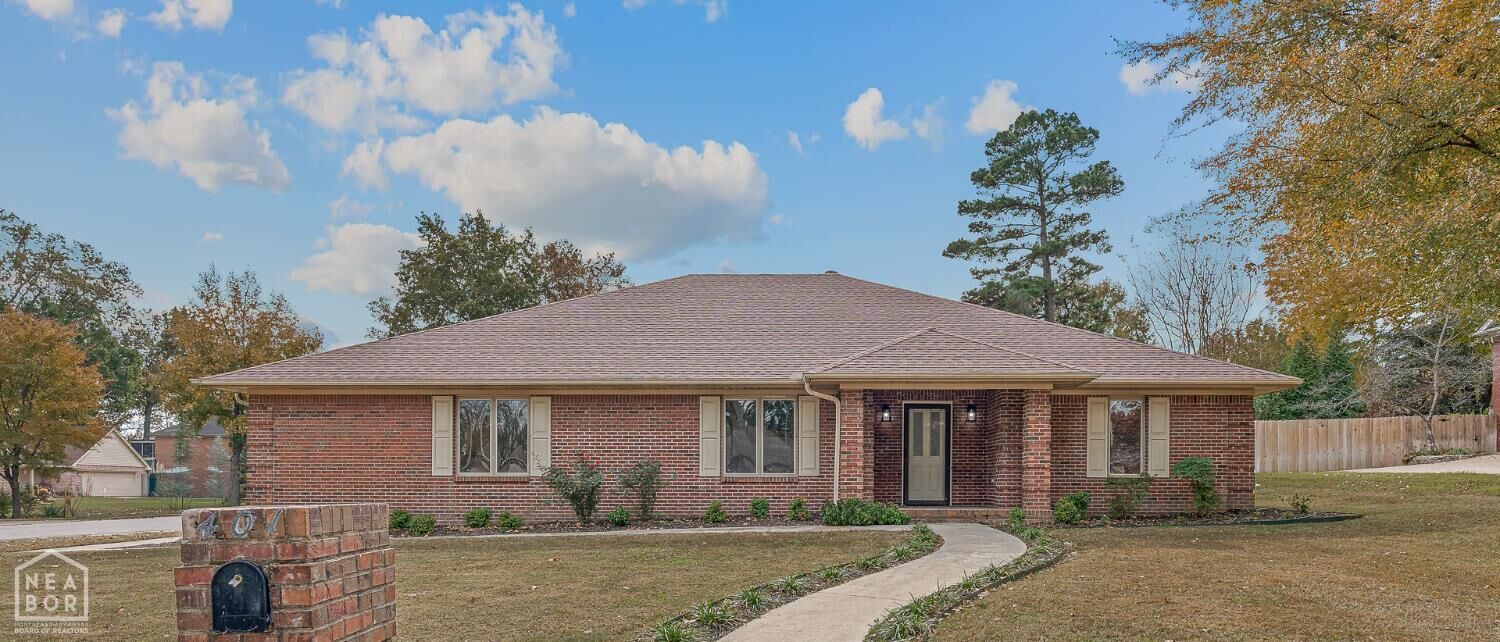 Property Photo:  401 Brentwood Drive  AR 72404 
