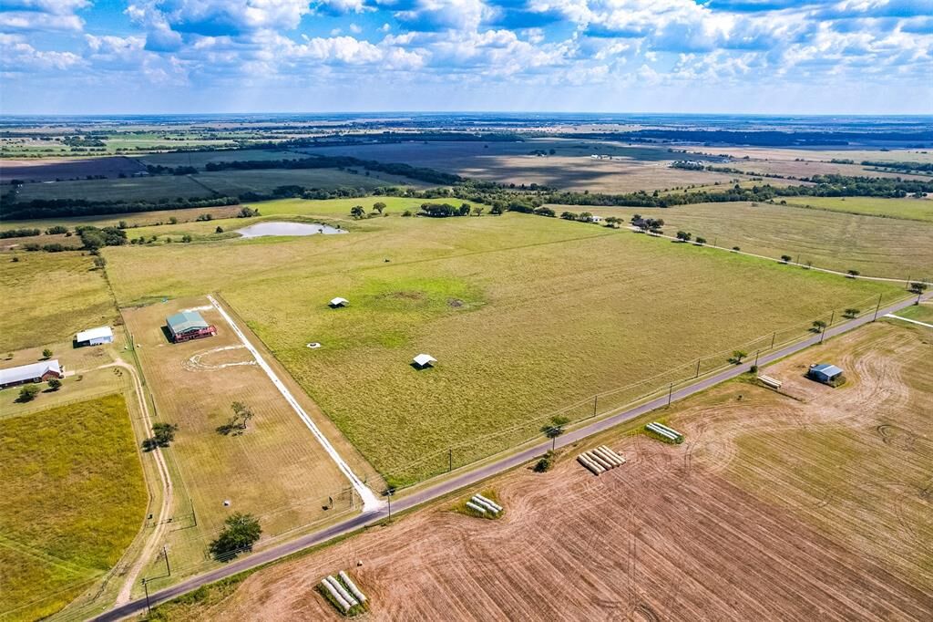 Property Photo: 501A Anderson Ranch Road TX 75167