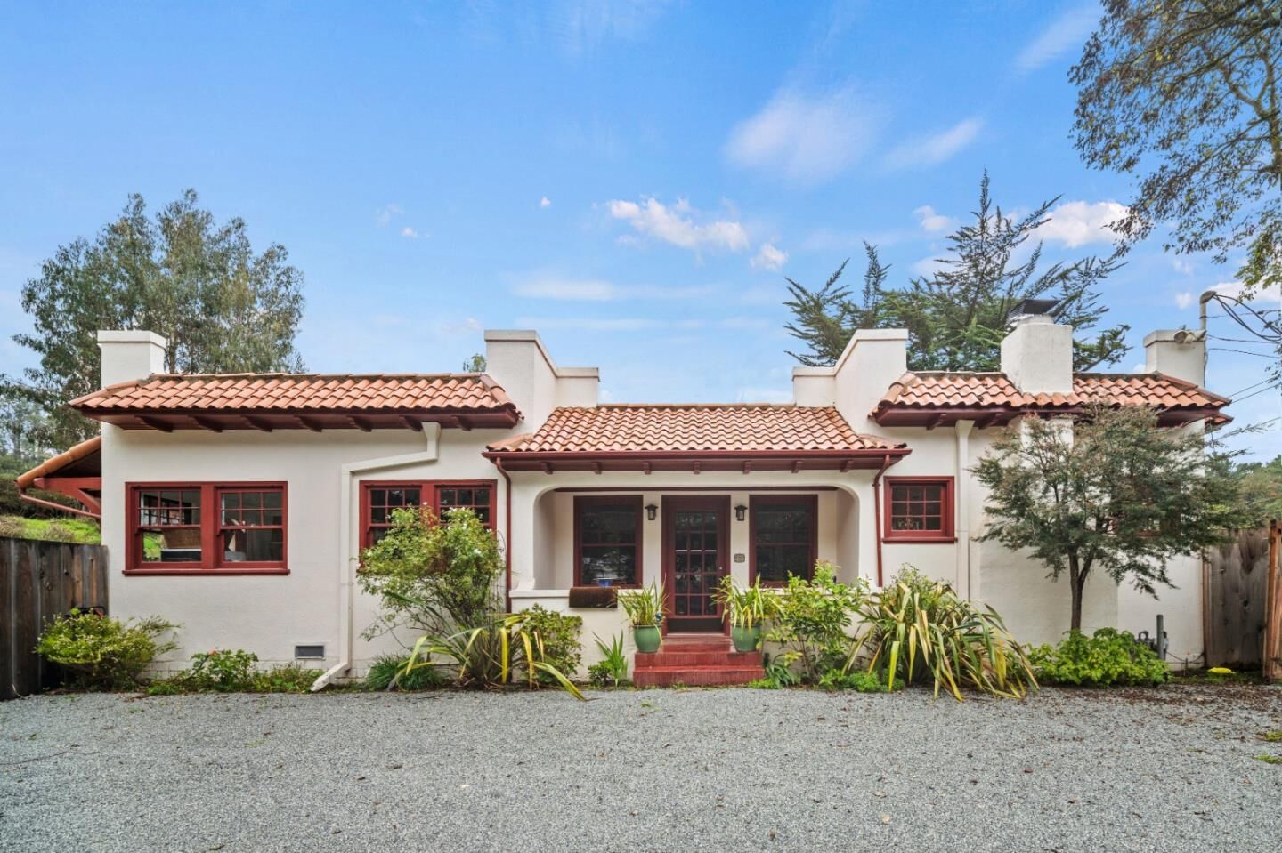 Property Photo:  73 Echo Valley Road  CA 93907 