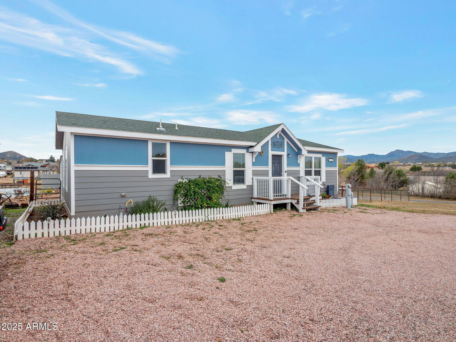 Property Photo: 13625 E Lazy River Drive AZ 86327