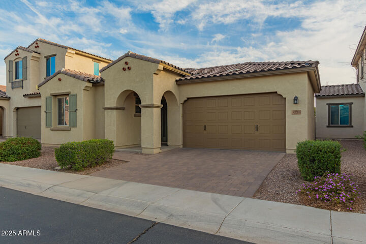 Property Photo:  2891 E Citrus Way  AZ 85286 