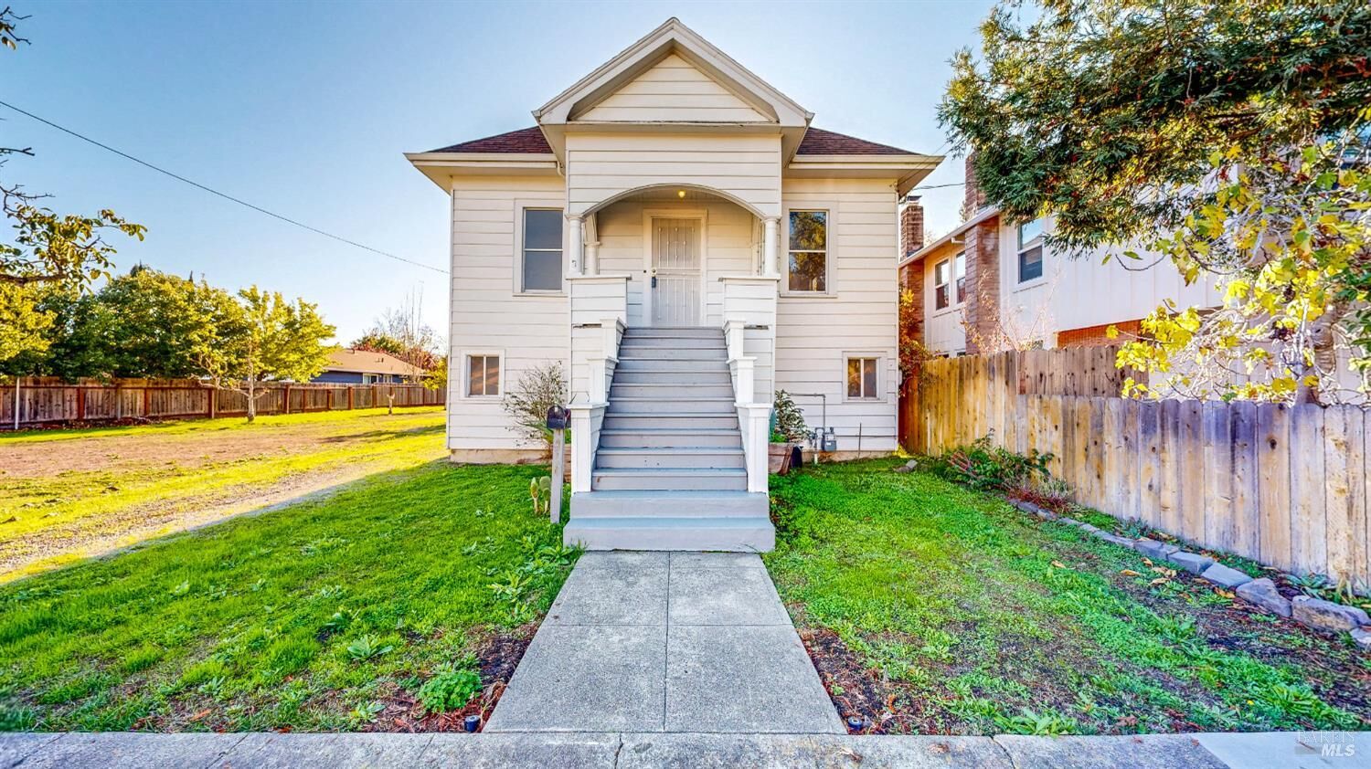 Property Photo: 316 Vallejo Street CA 94952