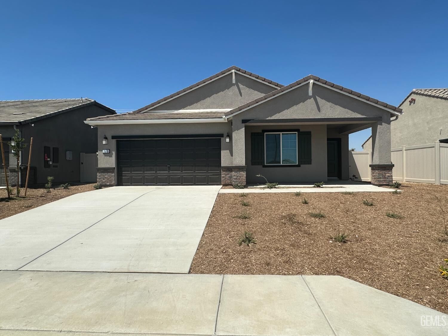 Property Photo: 7919 Ita Palm Way CA 93313