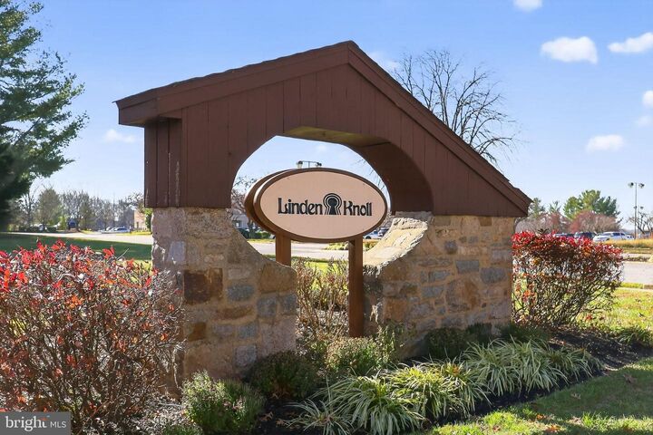 Property Photo:  4702 Linden Knoll Drive 332  DE 19808 