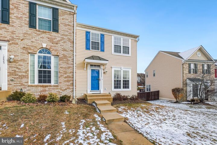 Property Photo:  12827 Hunterbrook Drive  VA 22192 