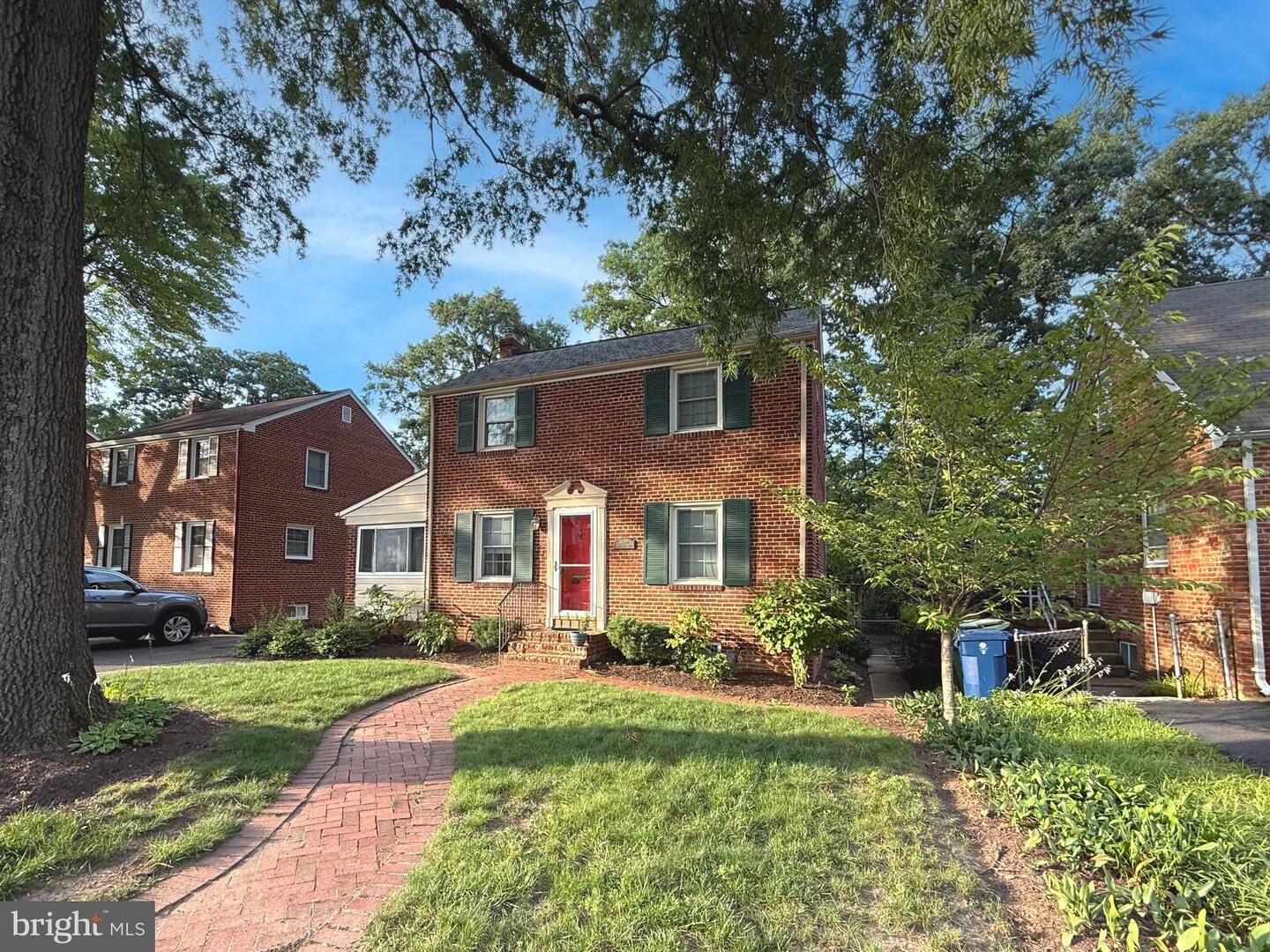 Property Photo:  1605 Crestwood Drive  VA 22302 