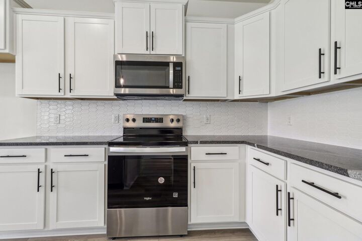 Property Photo:  223 Four Oaks (39)  SC 29078 