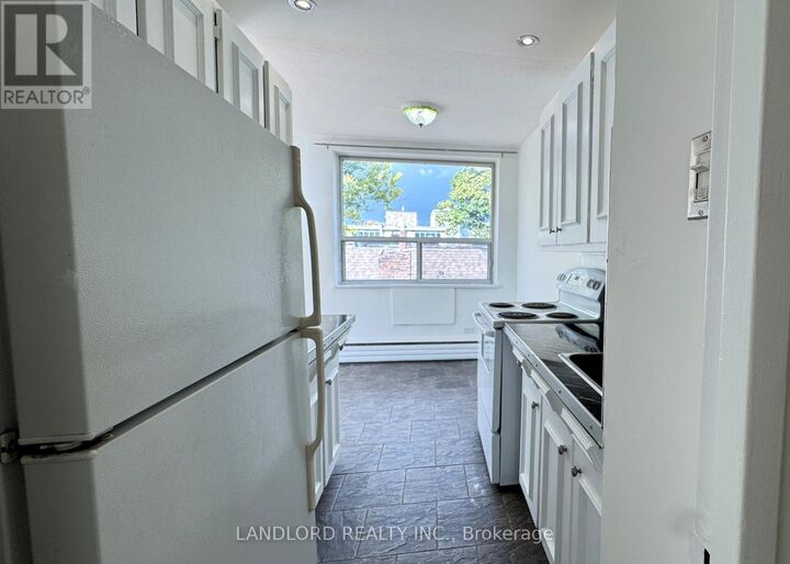 Property Photo:  140 Springhurst Avenue 42  ON M6K 1C1 