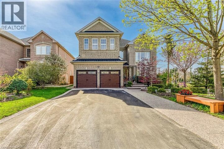 Property Photo:  2001 Rosemount Crescent  ON L6M 3P5 