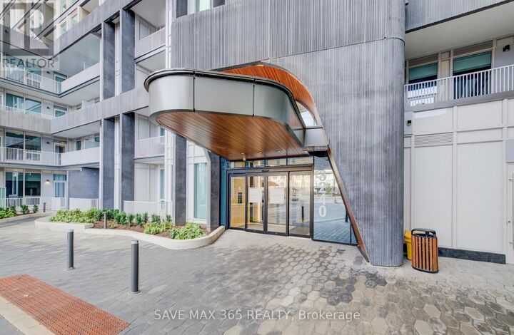 Property Photo:  3240 William Coltson Avenue Ph02  ON L6H 8C8 