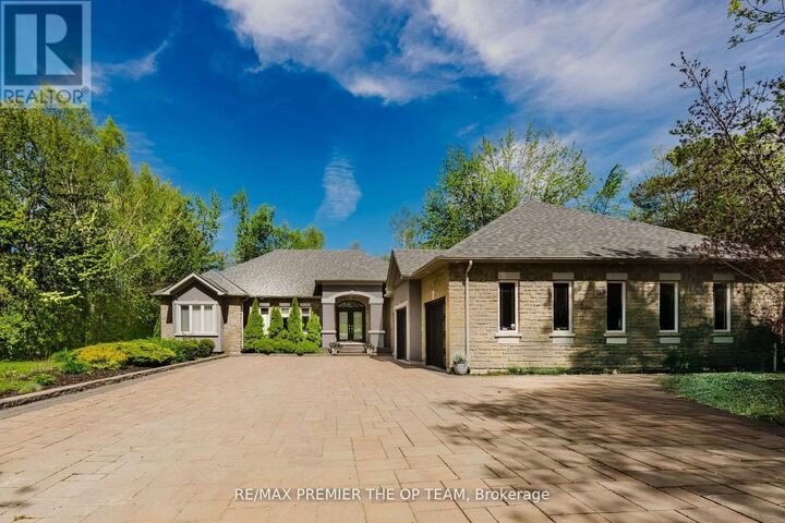 Property Photo:  1856 Innisbrook Street  ON L9S 5A3 