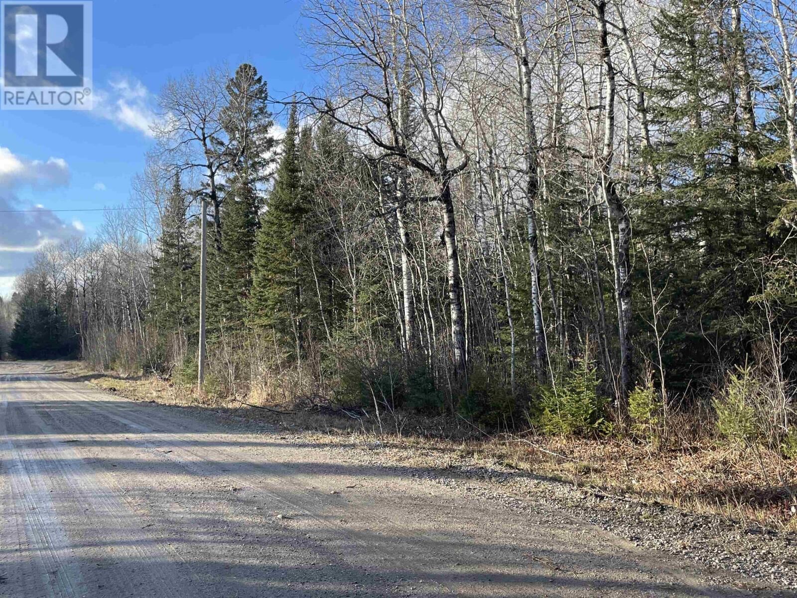 Property Photo:  99 Shelley Lane  ON P8N 2Y4 