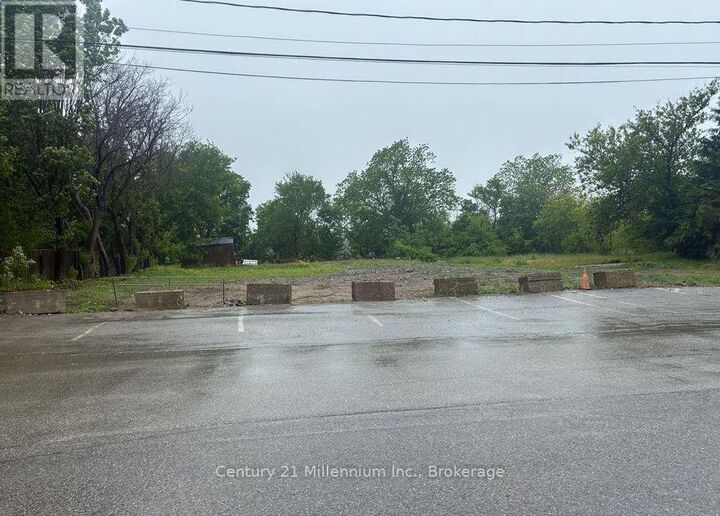 Property Photo:  330 Durham Market Street South  ON N2Z 2A2 