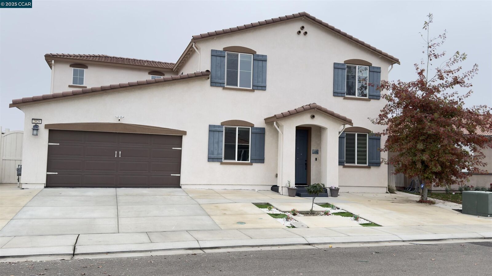 Property Photo: 2026 Maiden Grass Ave CA 95337