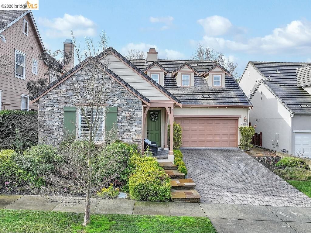 Property Photo: 4072 Summer Gate Ave CA 94591